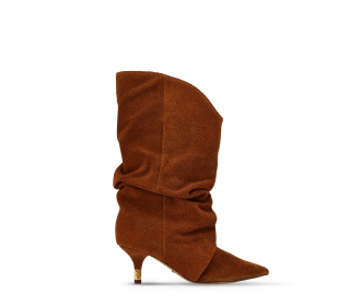 Bota con tacon delgado color cafe