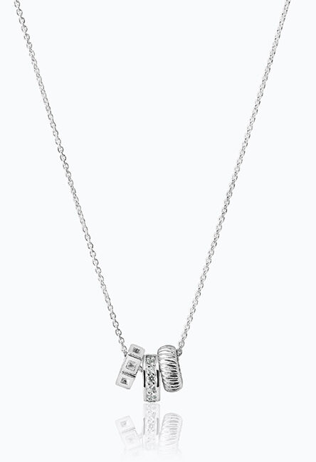 anillo plateado