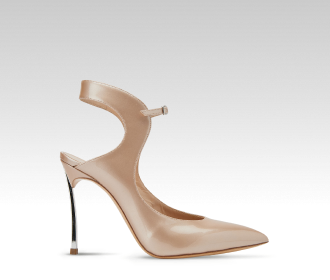 Zapatilla color crema
