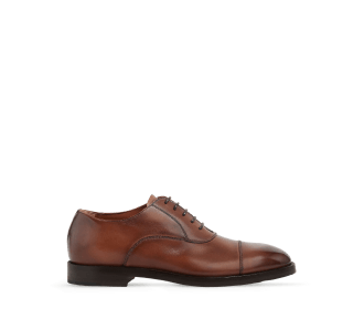 Zapato color cafe