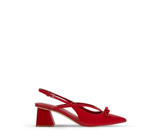 Zapatilla color roja