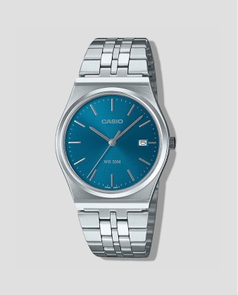 reloj plateado con azul Casio
