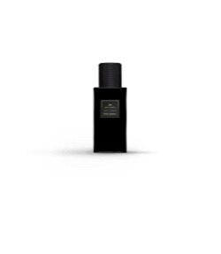 Imagen de una botella de perfume negra, YVES SAINT LAURENT
