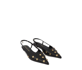 par de zapatillas negras Calzado LOLA CASADEMUNT