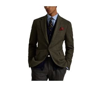 Hombre usando traje cafe FORMAL POLO