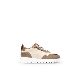 teni cafe con verde, Sneakers