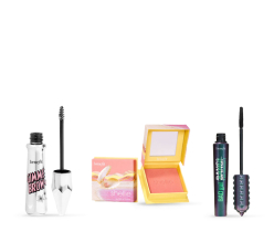 Imagen de un grupo de productos para maquillaje