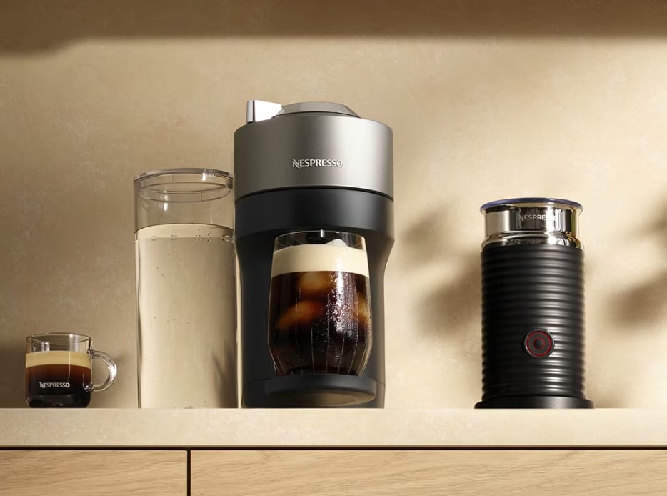 cafetera negra con gris Nespresso