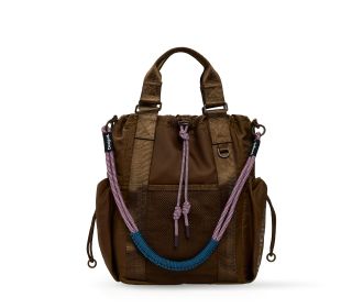 Imagen de una mochila color café