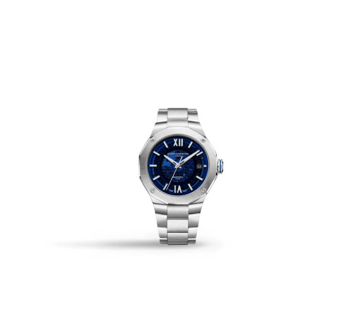Imagen de reloj plateado con caratula azul. BAUME & MERCIER