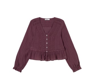 Imagen de de una blusa color vino de la marca Brownie