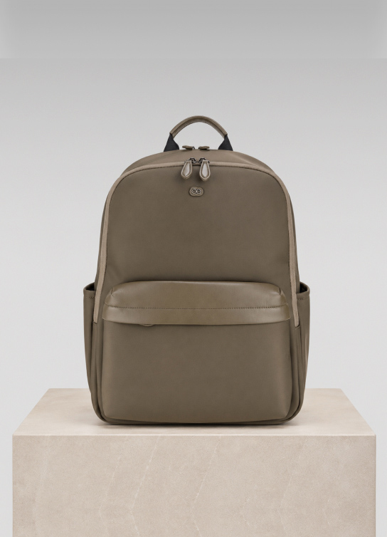 Chlo&eacute;