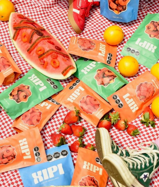 Imagen de caramelos y gomitas de diferentes formas