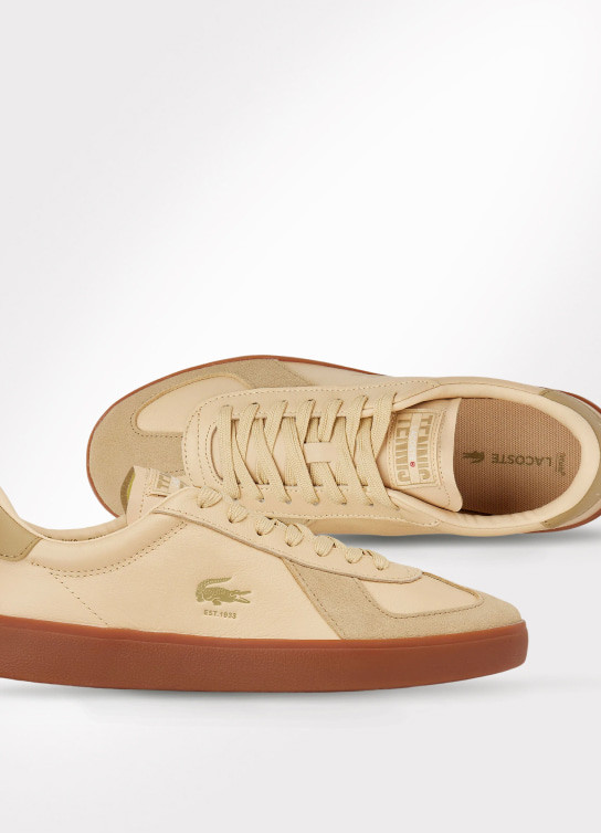 Par de tenis color beige LACOSTE