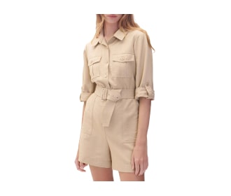 mujer con ropa cafe, business casual Mujer