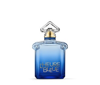 imagen de perfume rosa con tapa y etiqueta dorada, guerlain