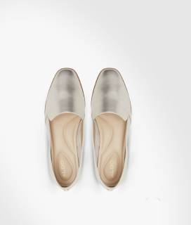 Zapatos de piso color plateadas, FLATS