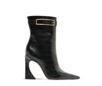 Imagen de bota color negro