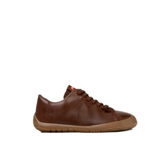 zapato color negro
