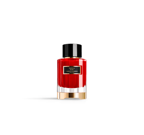 Imagen de una botella de perfume roja de la marca CAROLINA HERRERA