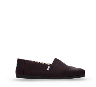 Toms donacion de zapatos por cada par 2025 vendido
