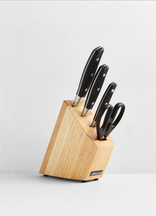 Juego de cuchillos con base de madera COCINA