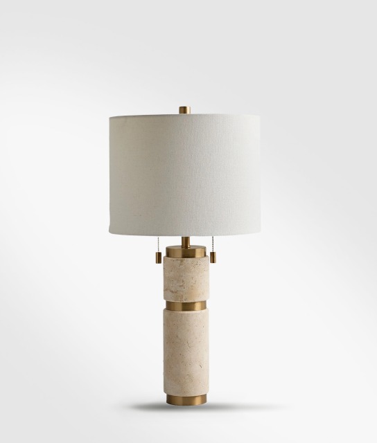 Lampara Beige con pantalla blanca DECORACI&Oacute;N