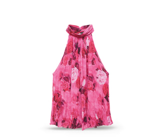 Blusa color rosa con flores