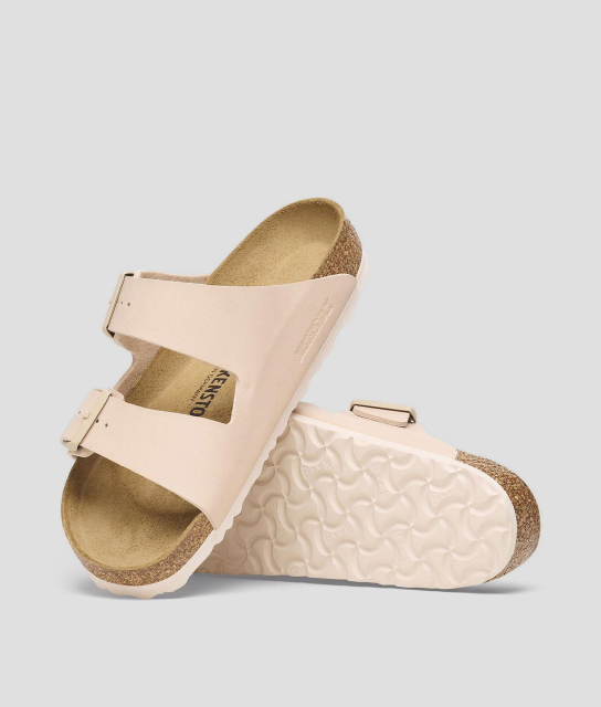 Sandalias color rosa claro