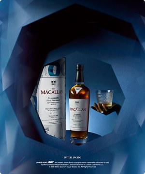 Imagen de varias botellas de CASA OSBORNE de la marca OSBORNE banner menu