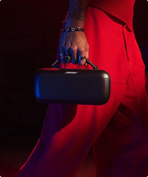 Imagen de bocina negra de la marca BOSE banner menu