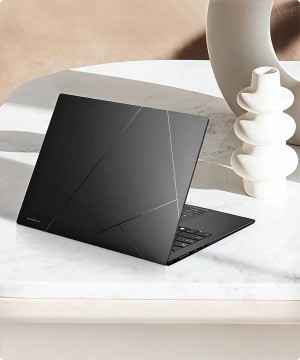 Imagen de una laptop color negra de la marca ASUS, banner menu