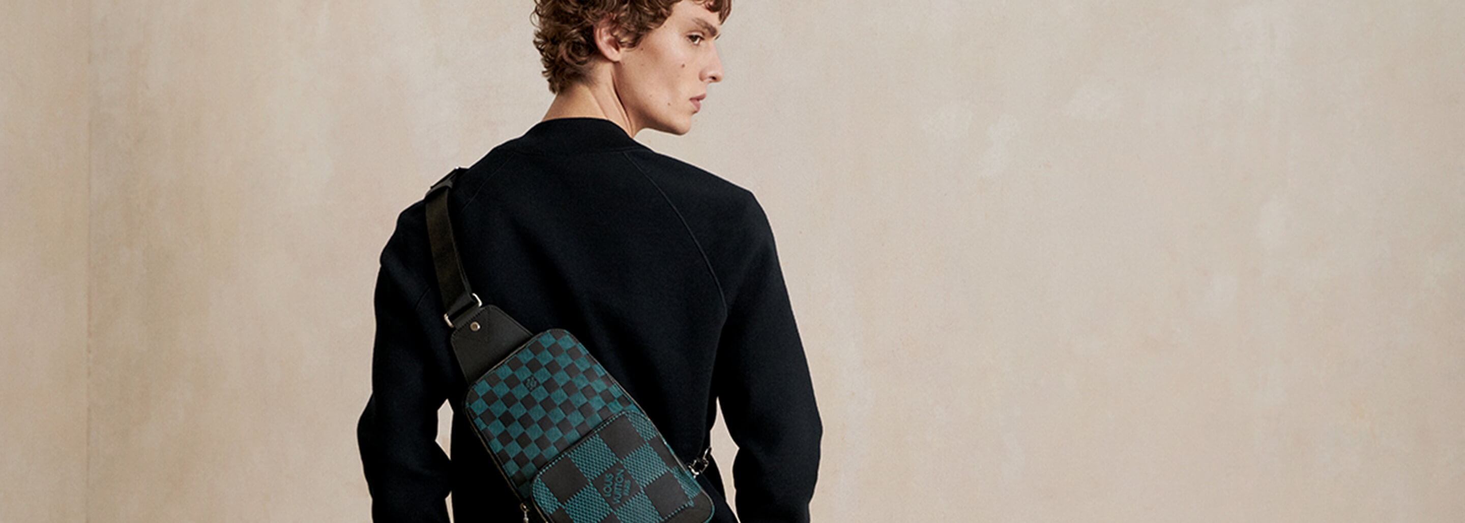 cangurera louis vuitton hombre precio