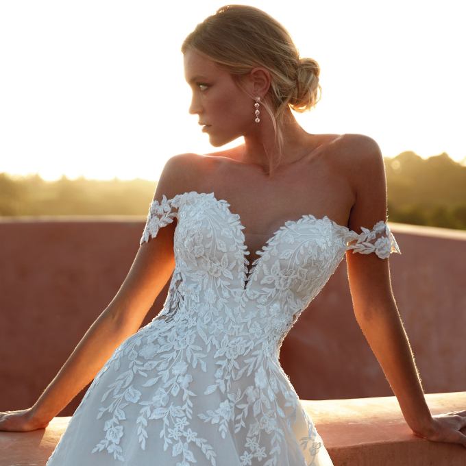 PRONOVIAS M xico Atelier Vestidos de Novia El Palacio de Hierro