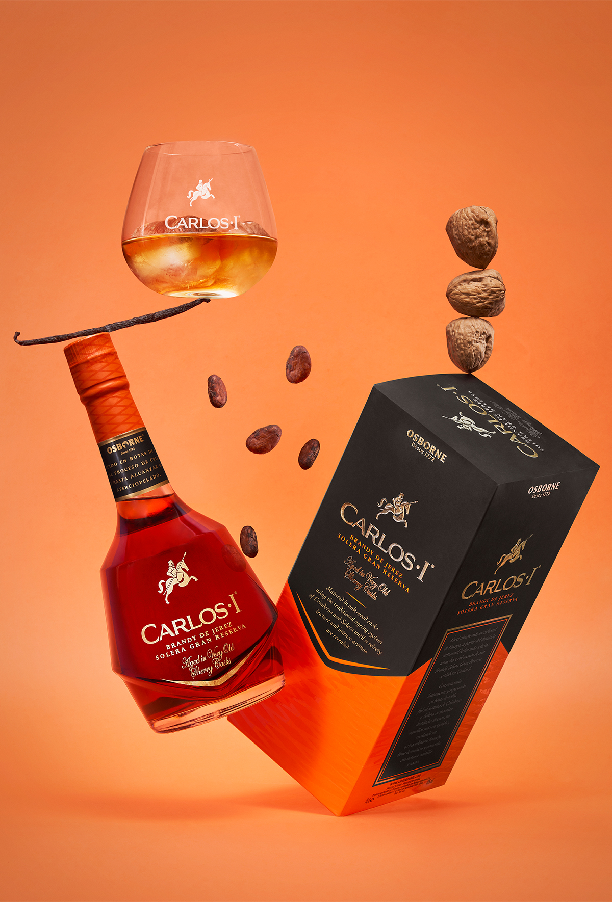 Amplio, profundo, persistente y equilibrado con sensaciones retronasales frescas