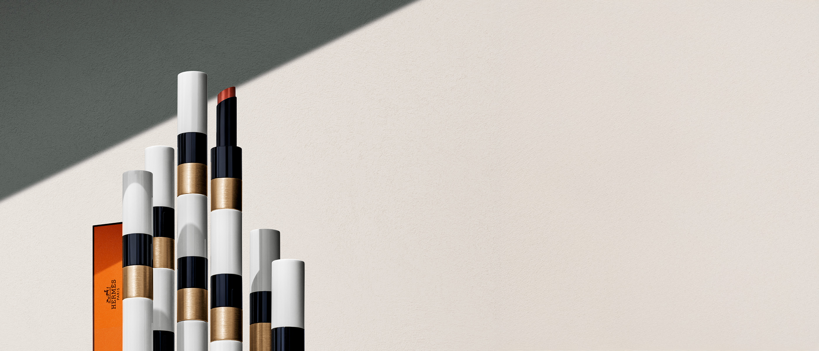 ROUGE HERMÈS SILKY LIPSTICK SHINE ​