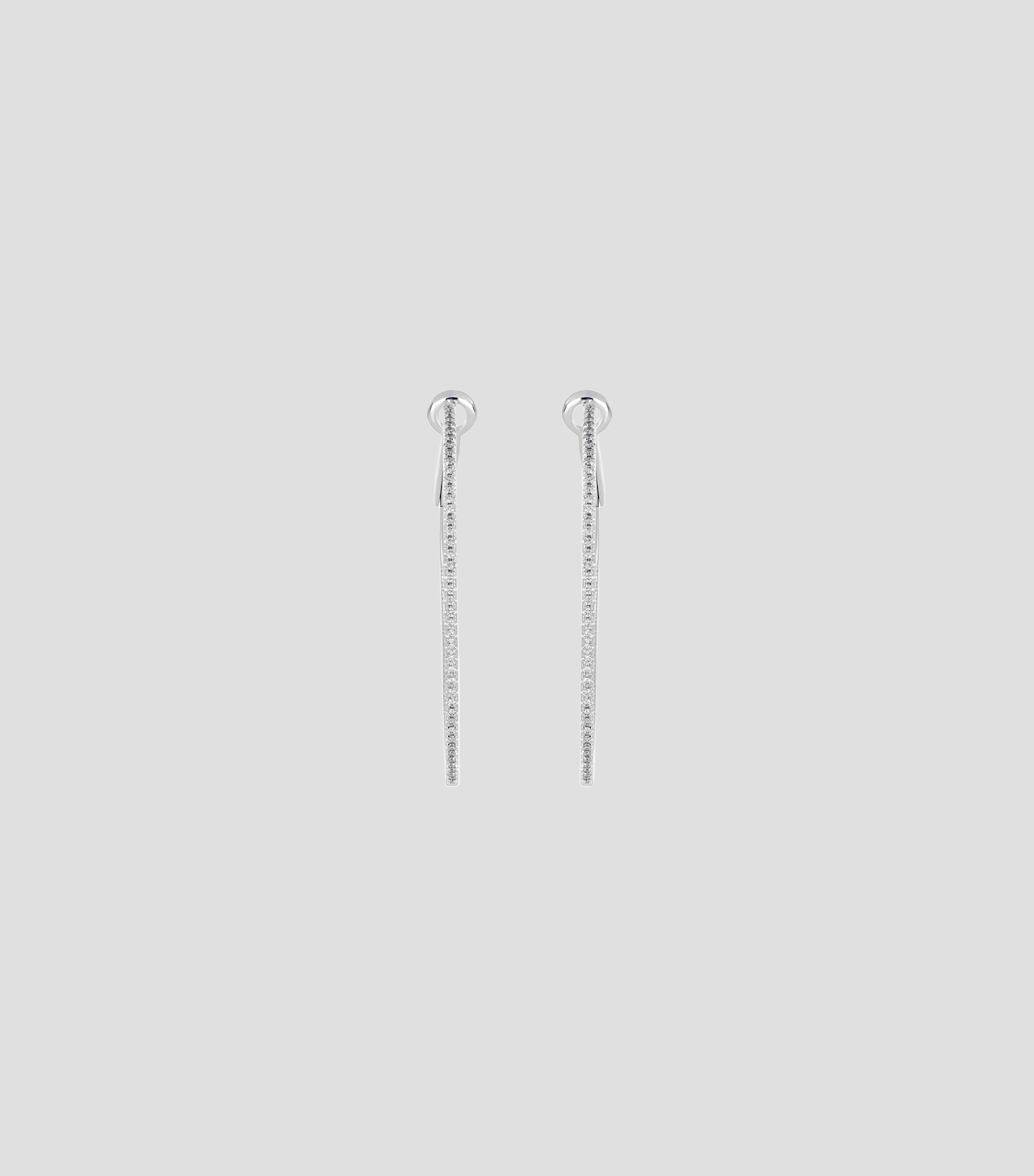 Aretes en Oro blanco de 14 Kilates con Diamante Mujer
