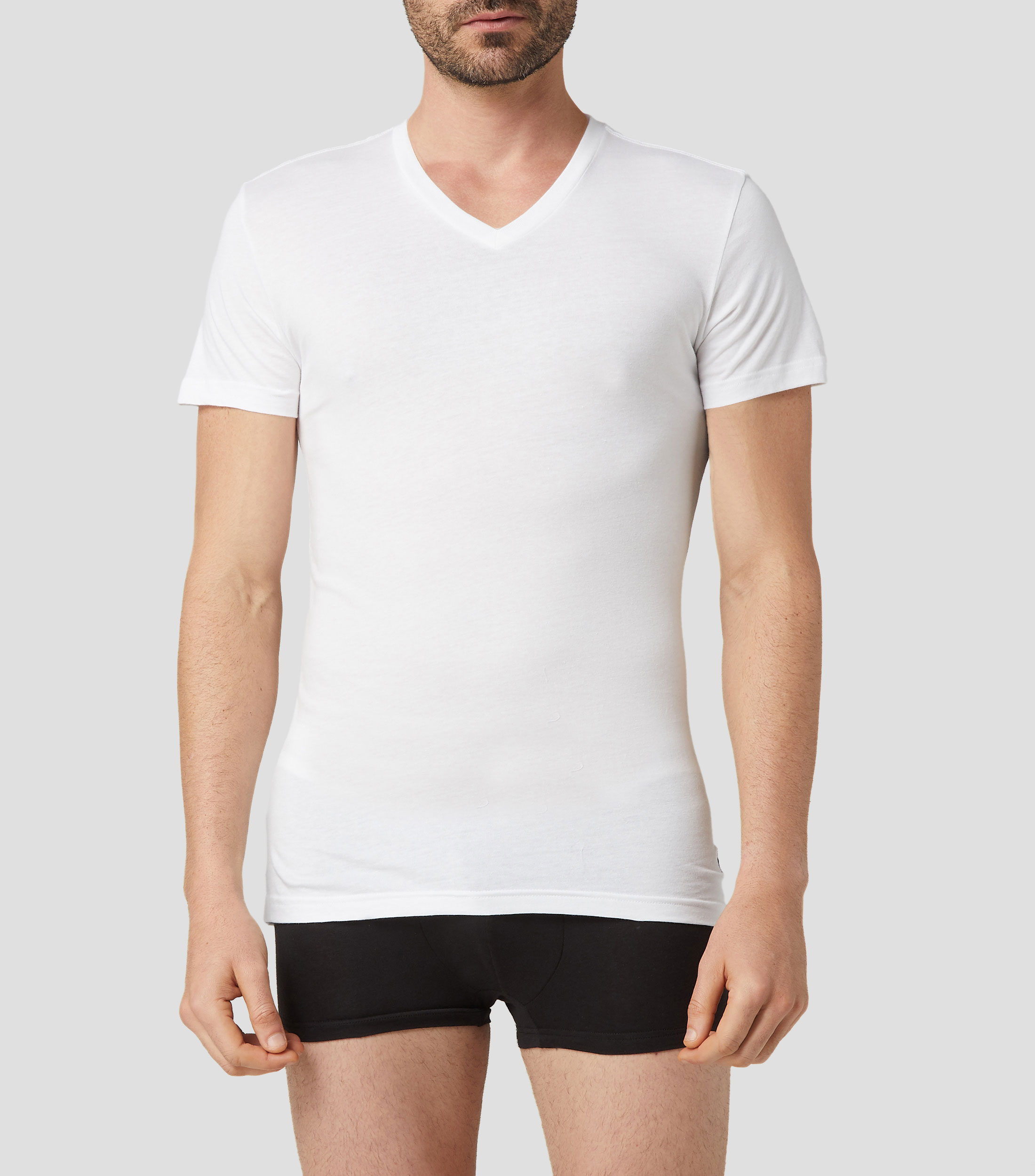 Set 3 Playeras Interiores blancas con cuello V Hombre