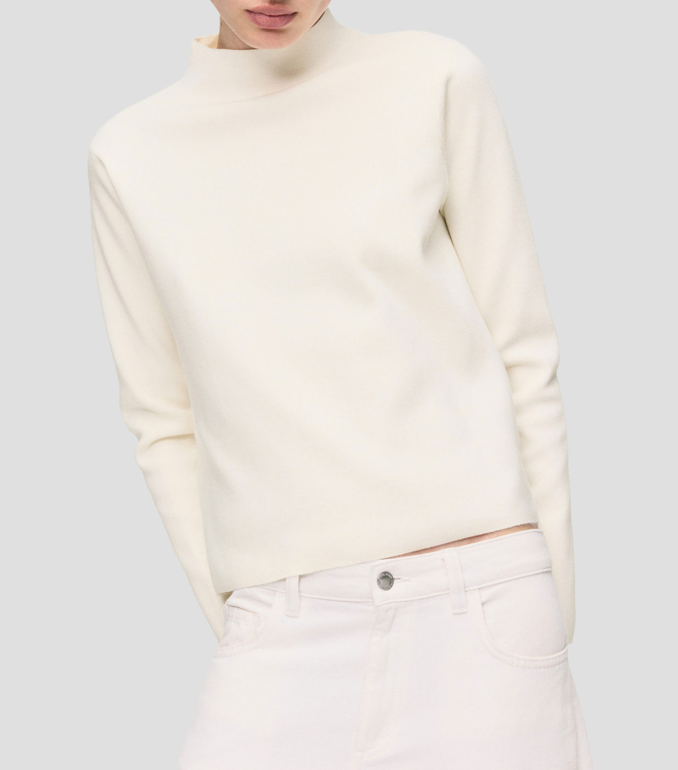Suéter cuello alto Mujer