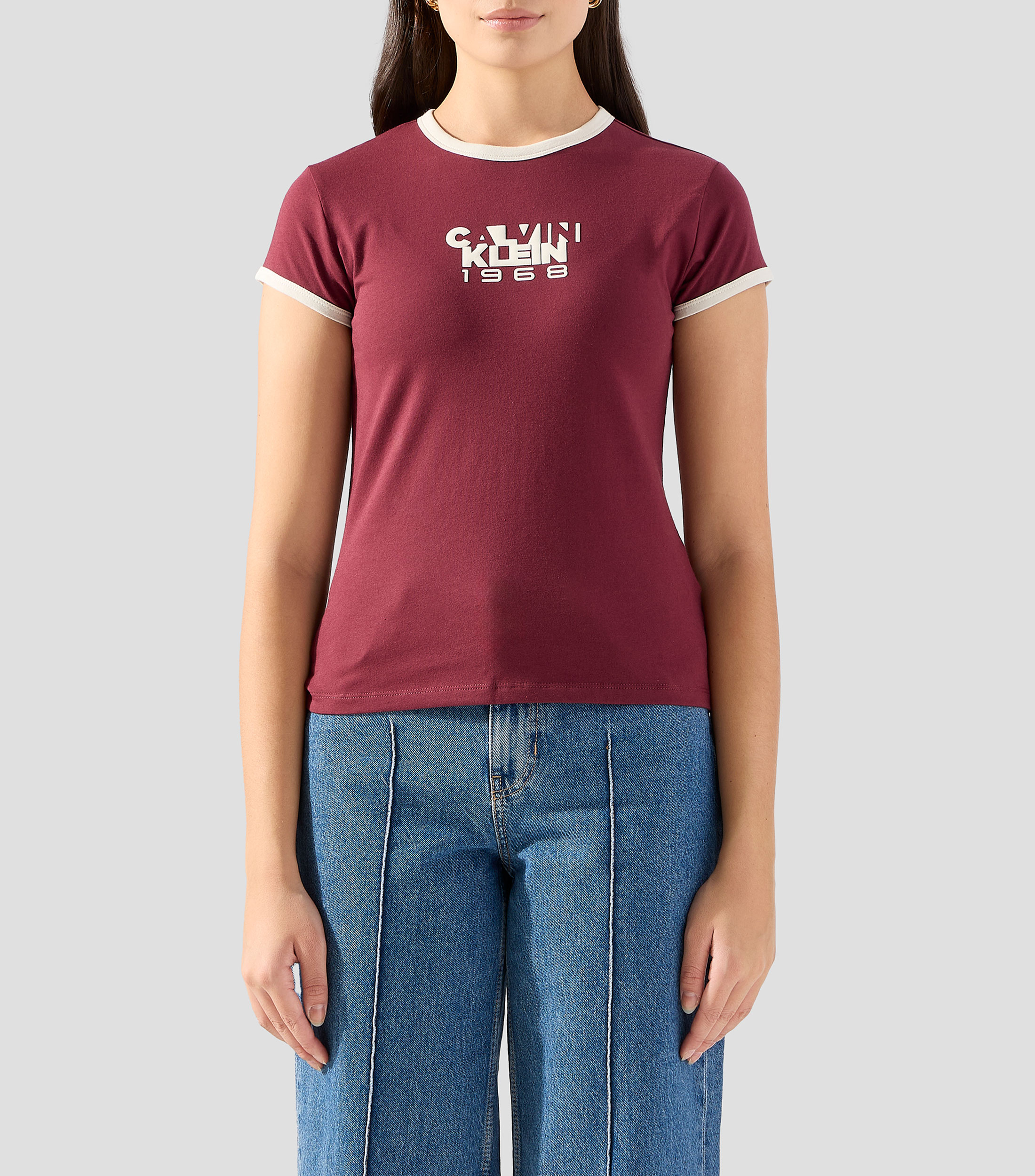 Playera de cuello redondo con manga larga estampada Mujer