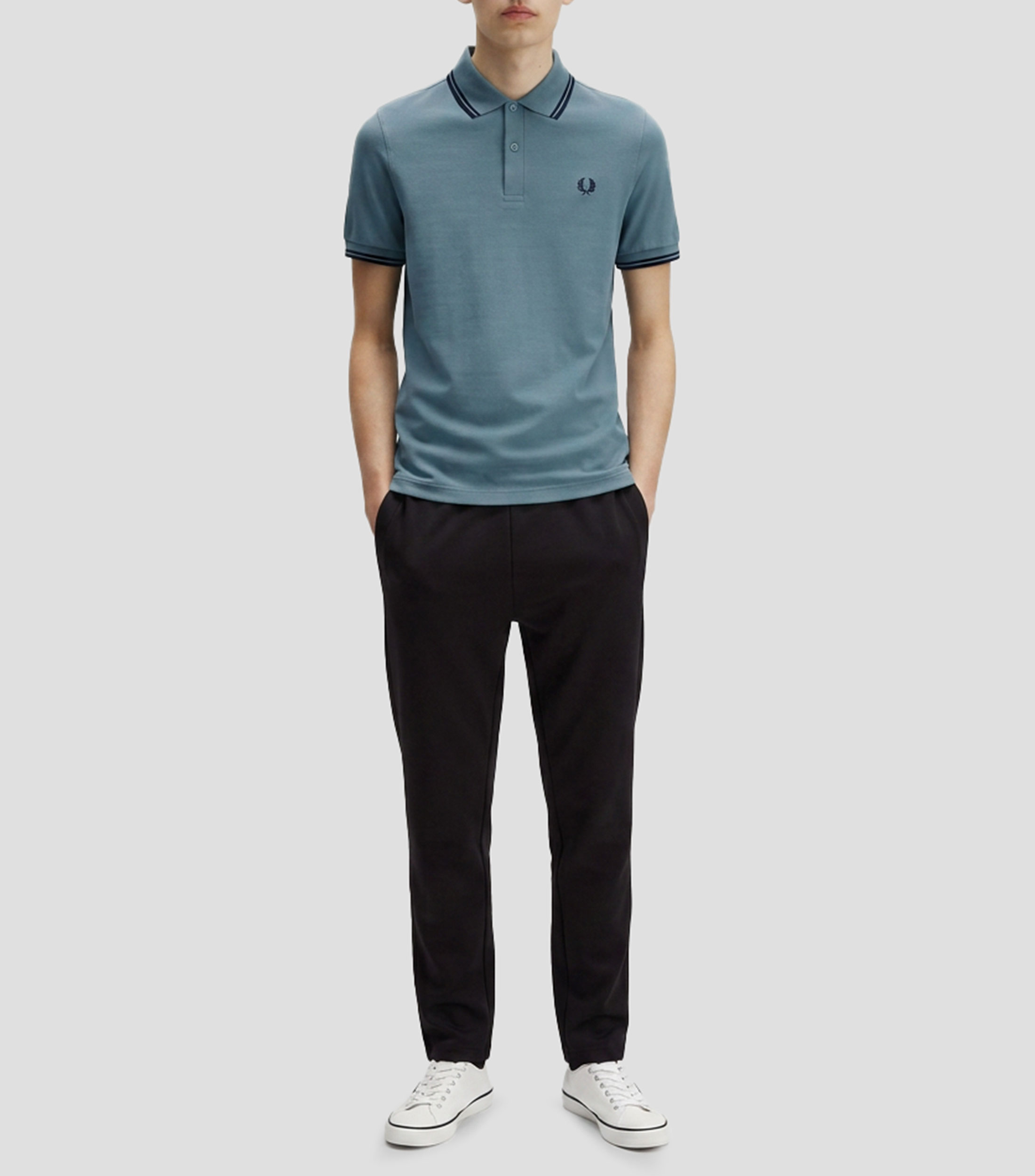 Playera tipo polo manga corta lisa Hombre