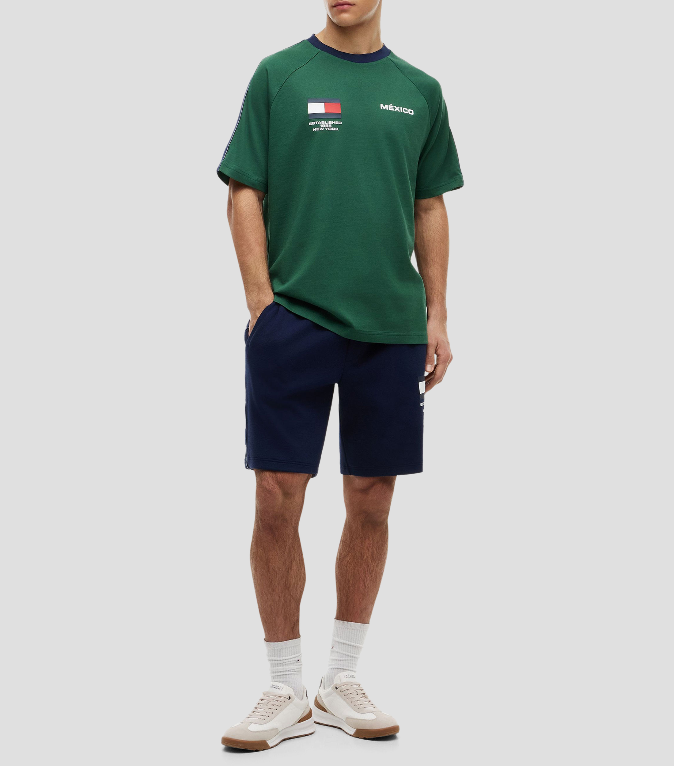 Playera cuello redondo manga corta lisa Hombre