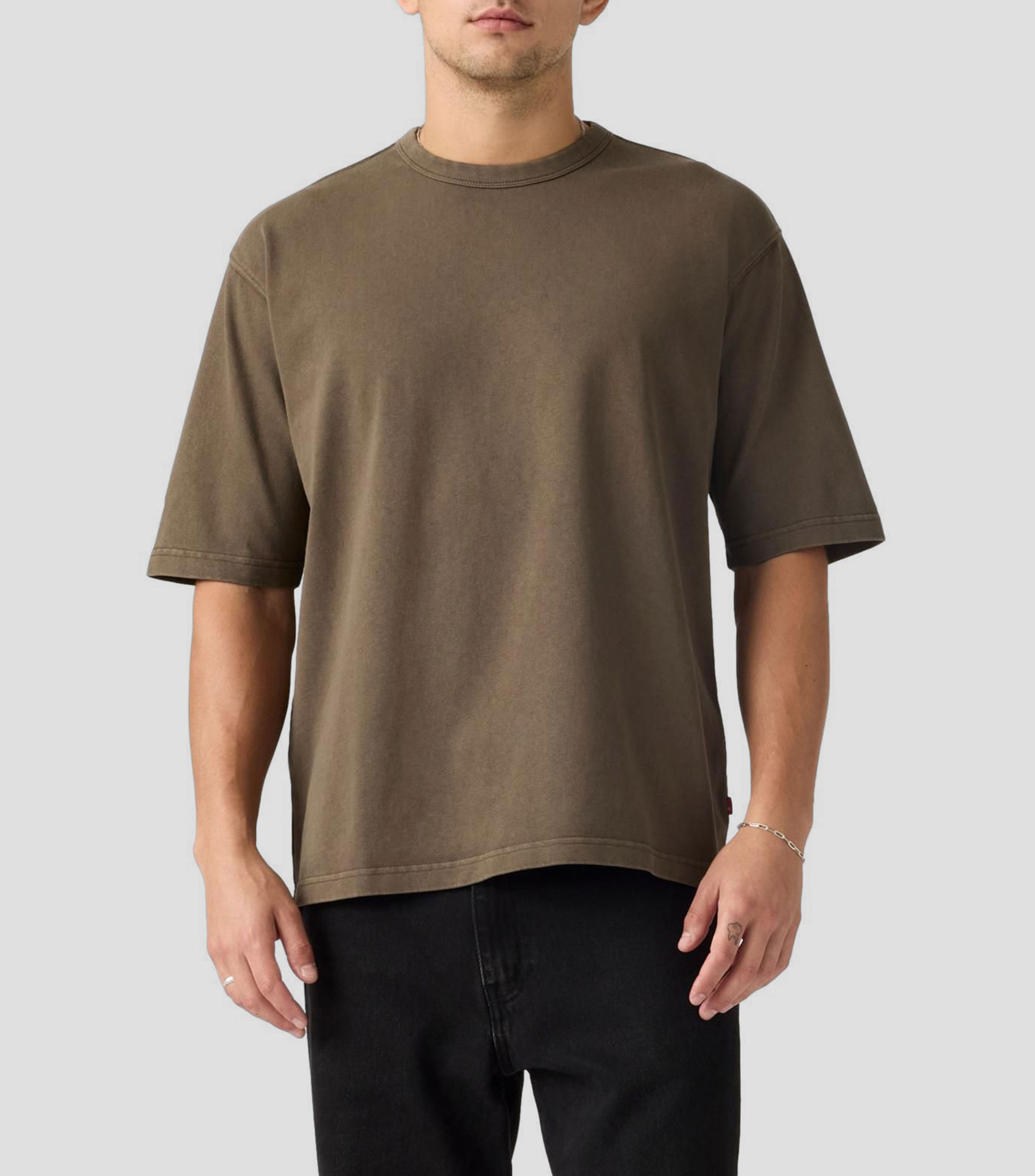 Playera de cuello redondo con manga corta lisa Hombre