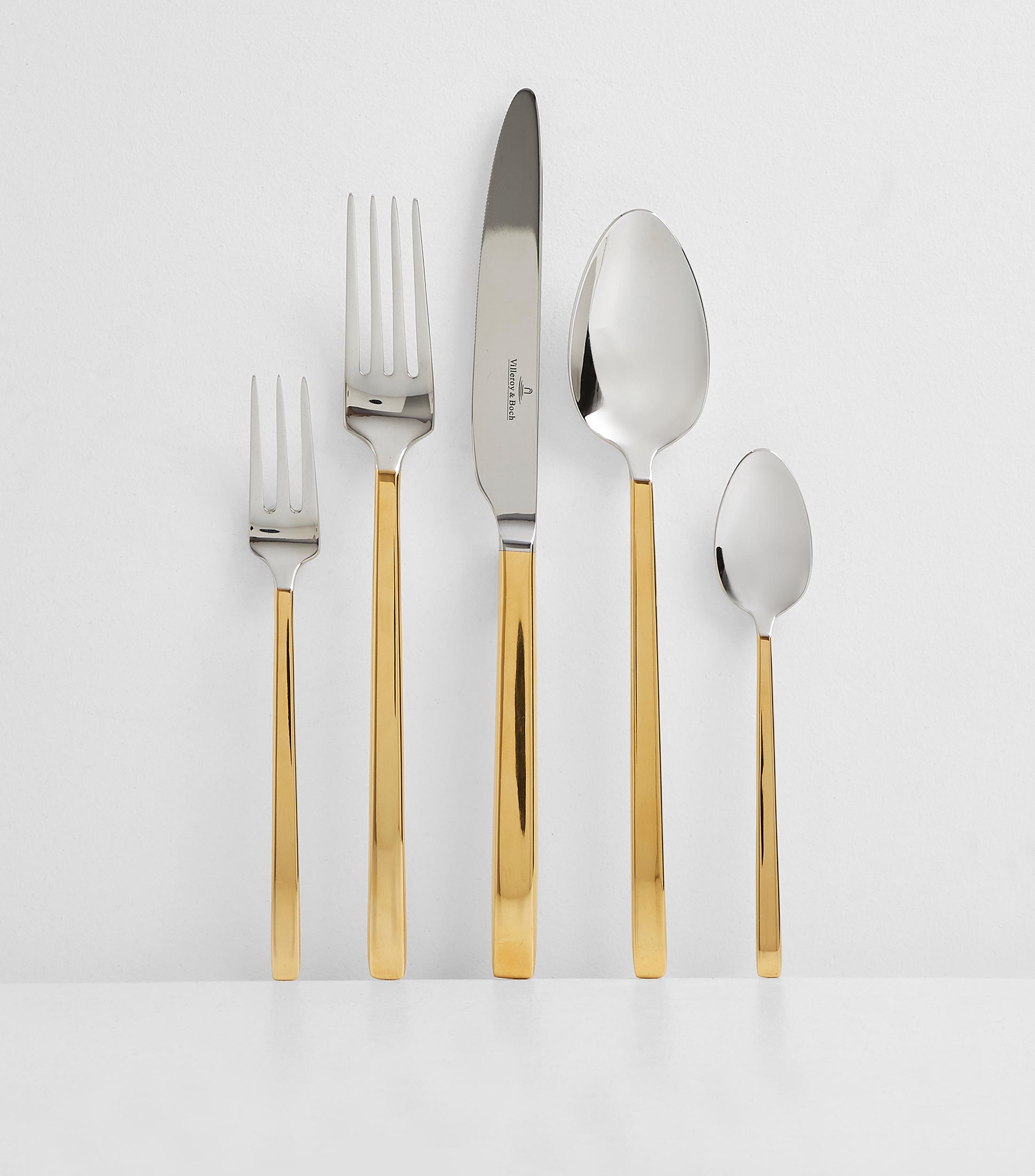 Set de cubiertos 70 piezas La Classica Oro en acero inoxidable