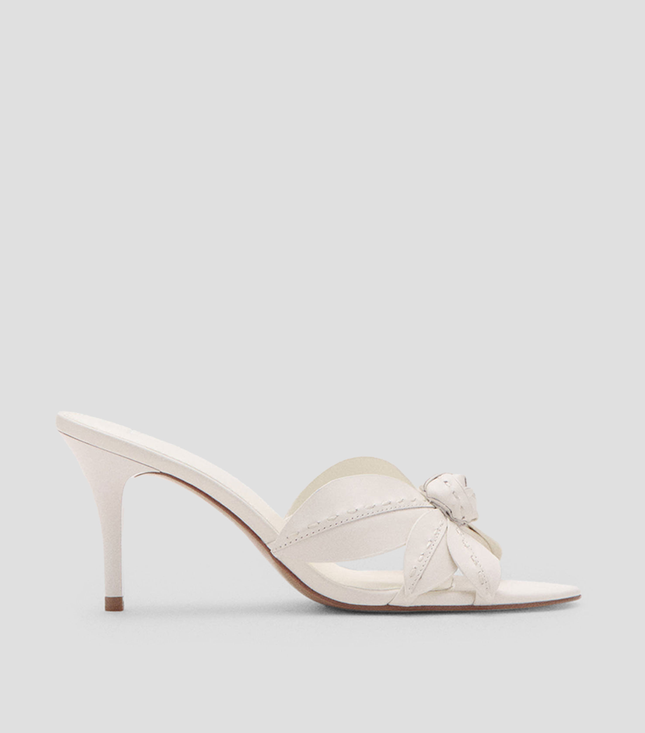 Sandalias con tacón alto y delgado Mujer