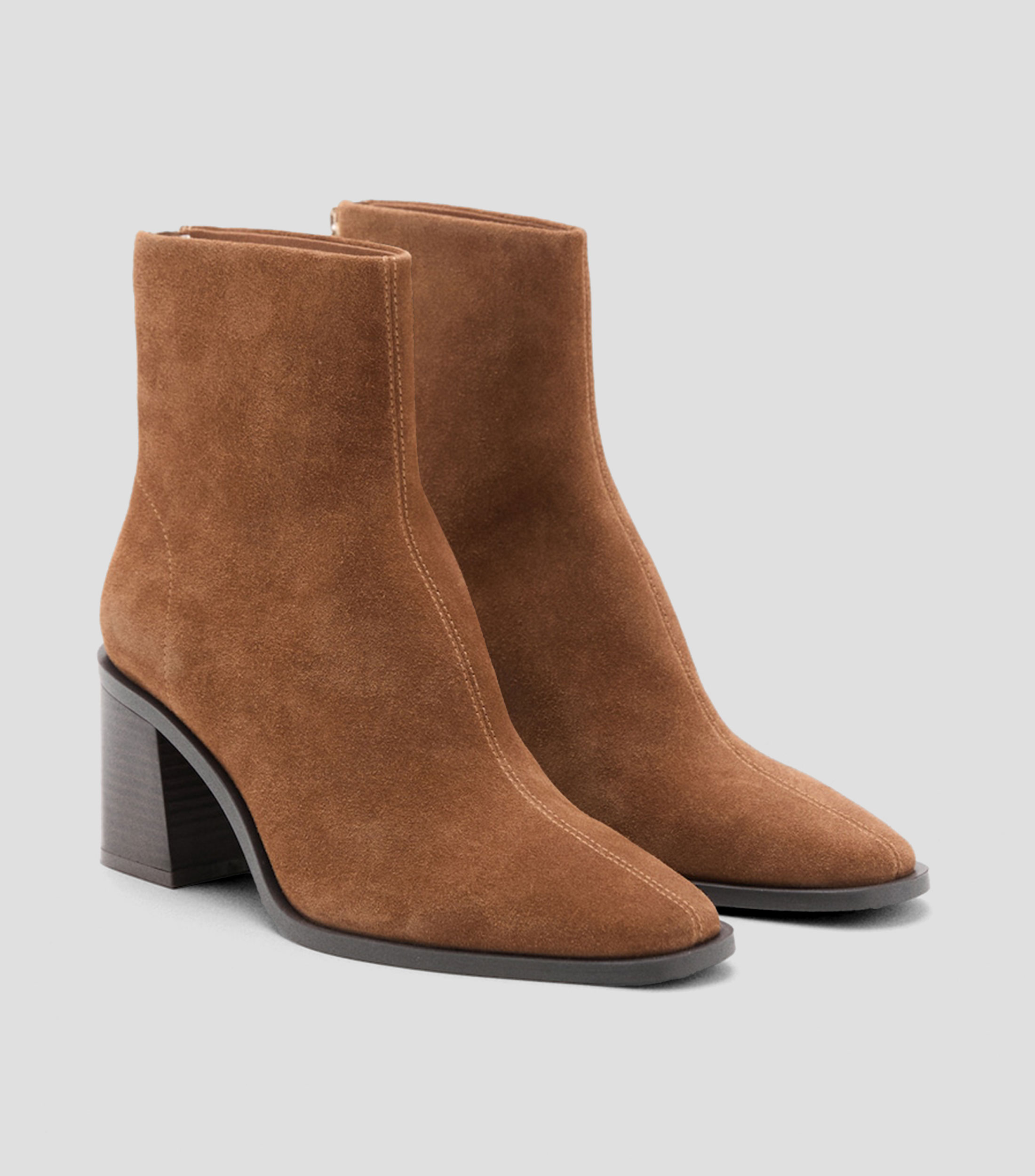 Botines con Tacón Bajo Media Luna en Piel Mujer