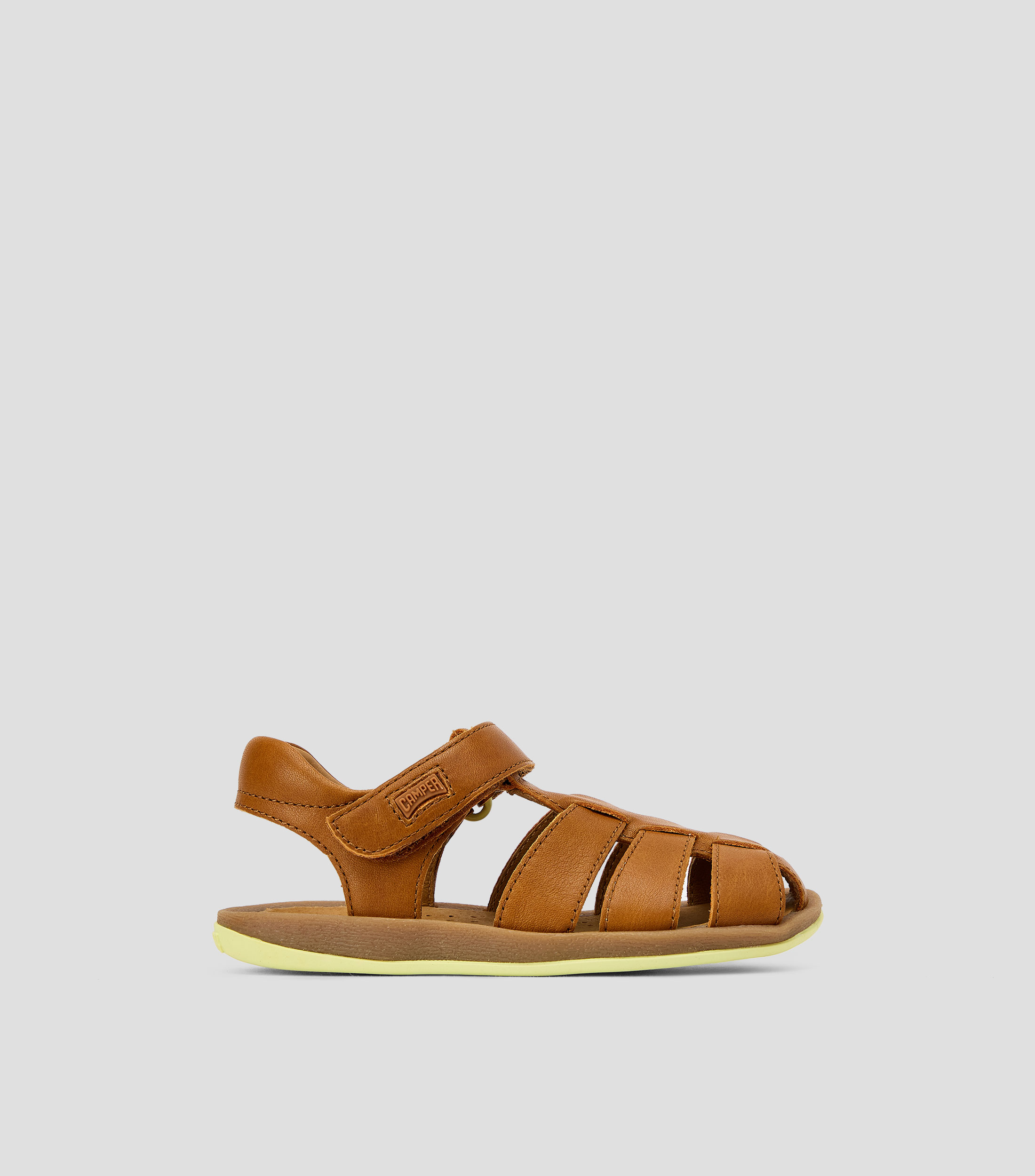 Sandalias planas casuales lisas en piel Niña