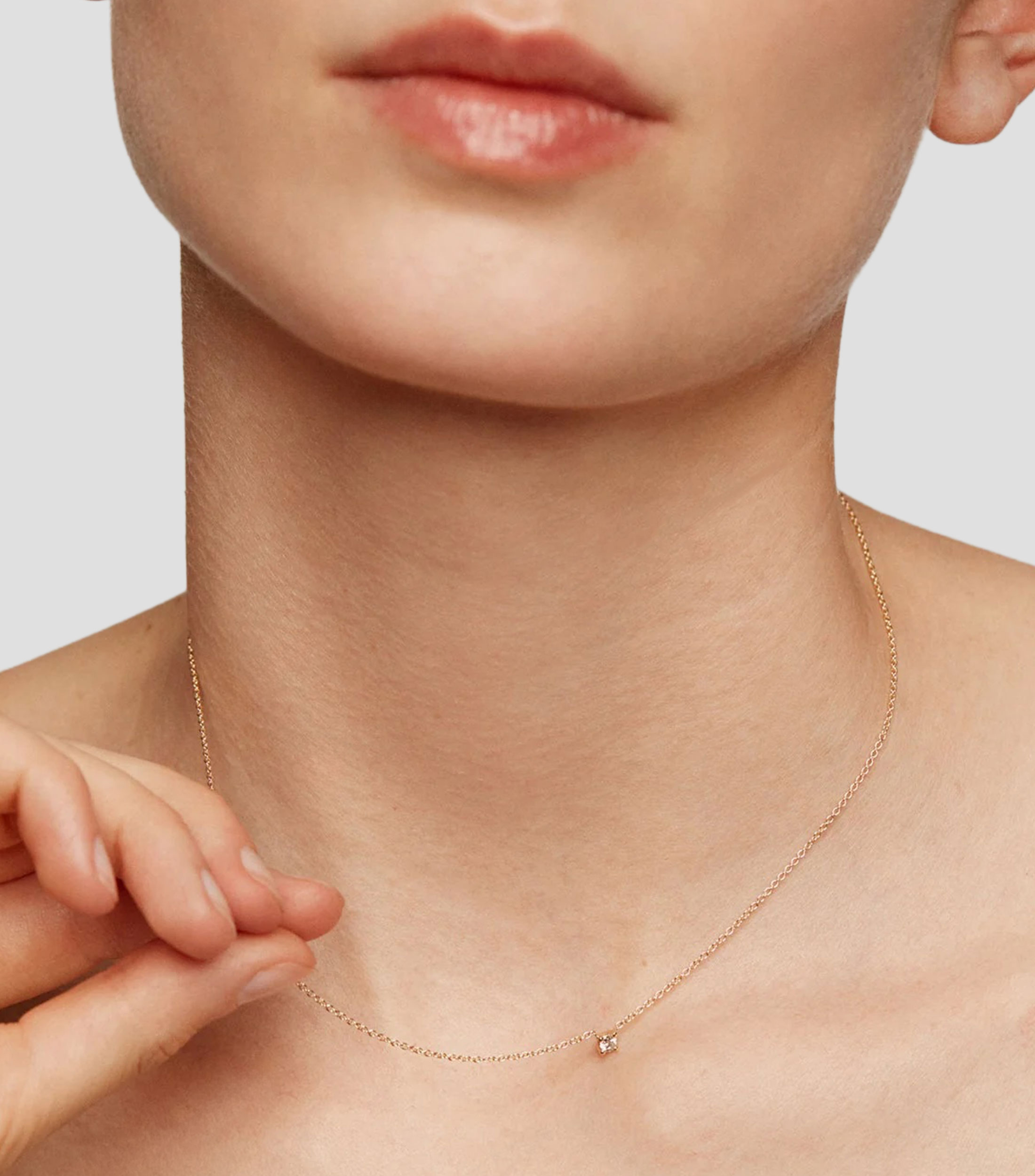 Colgante en oro amarillo de 18 kilates con diamante Mujer