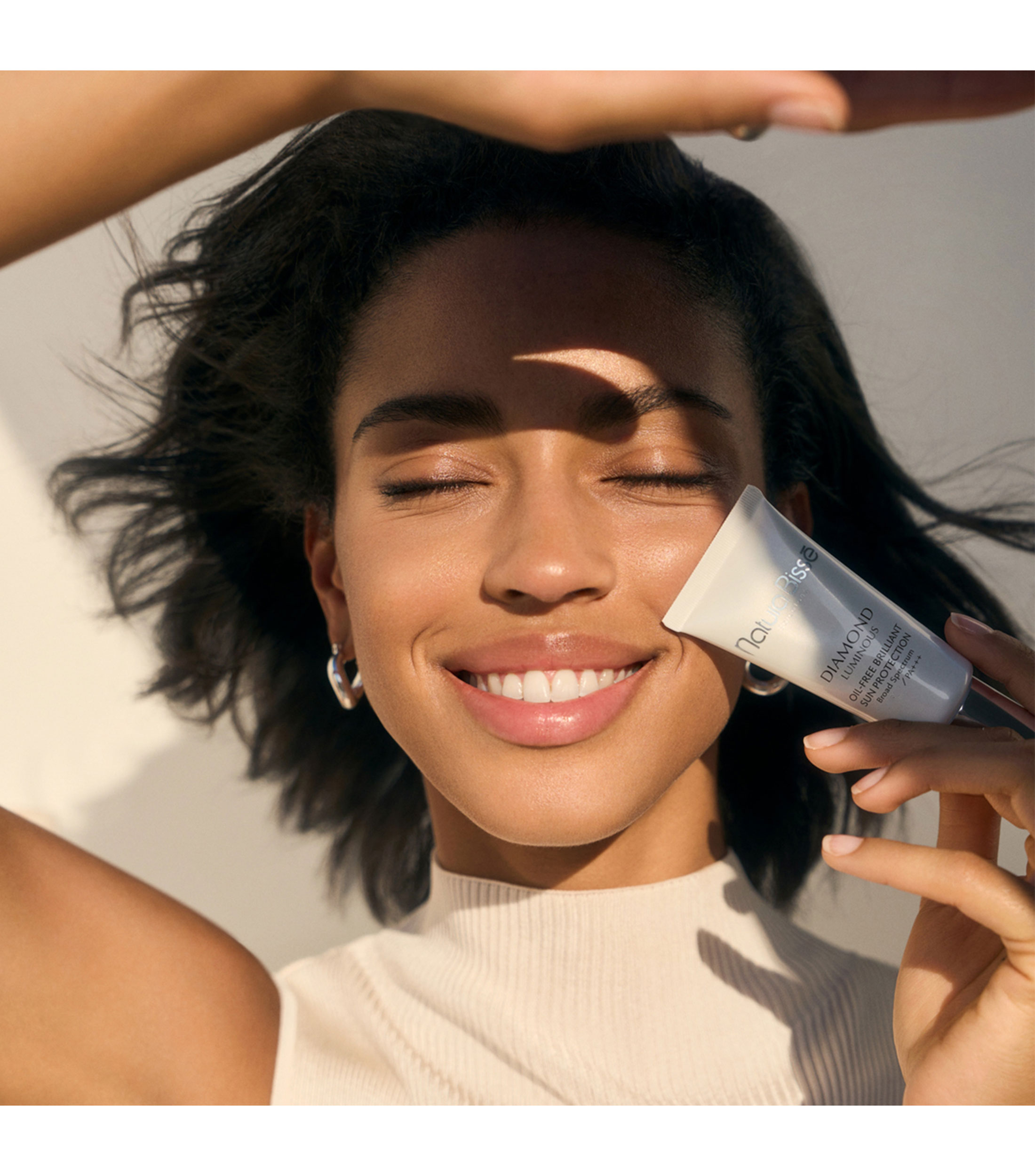 Protector Solar Diamond SPF 50 PA+++ Oil-Free Brilliant, 30 ml