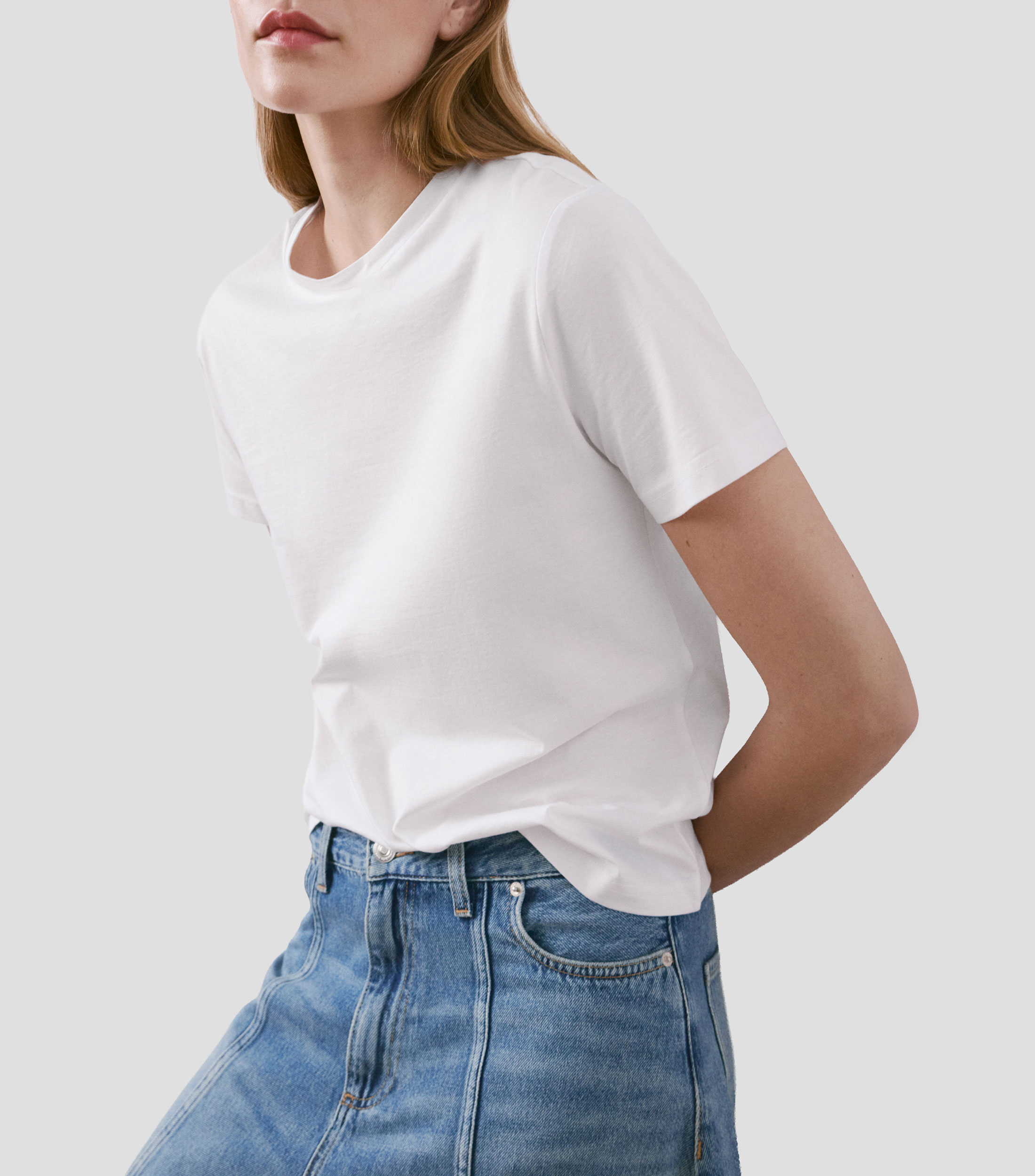 Playera cuello redondo manga corta lisa Mujer